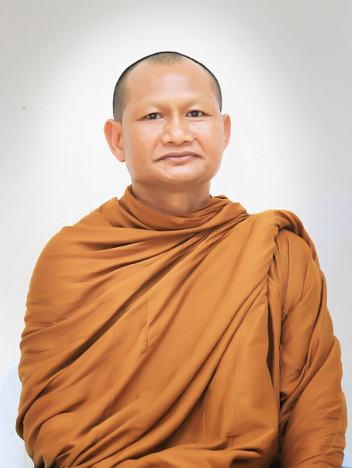 Dhamma Talk by Luang Por Sawang